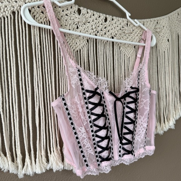 Victoria’s Secret DREAM ANGELS pink eyelash lace Corset Bustier Top EUC large C - Picture 4 of 12